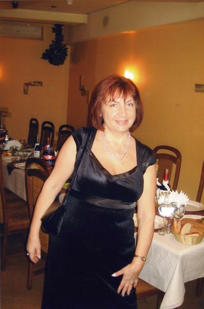 Esther, 55 ans à Saint-Quentin