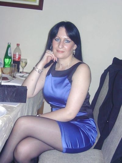 Assia, 39 ans à Pau