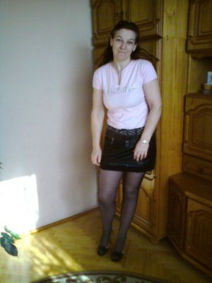 Natalia, femme cougar de 51 ans à Sète