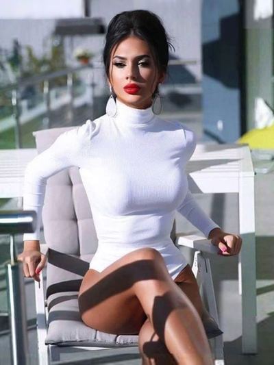 Aaliyah, femme cougar de 45 ans à Fréjus