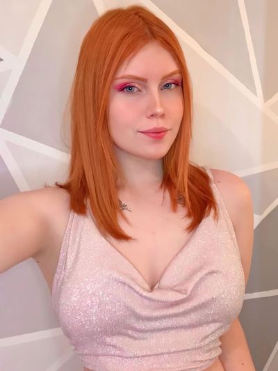 Maëva, femme cougar de 38 ans à Saint-Herblain