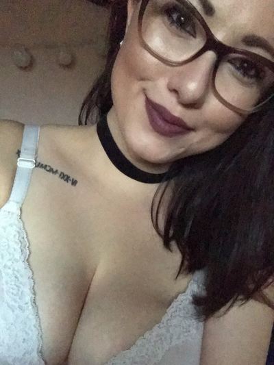 Rebecca, femme cougar de 38 ans à Valence