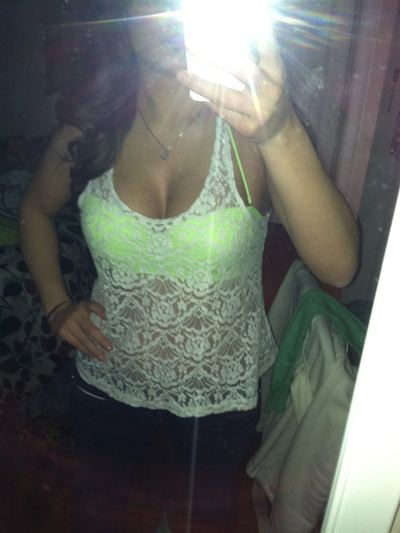 Colombine, femme cougar de 42 ans à Dijon