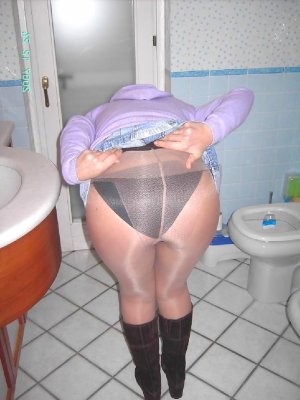 Agate, femme cougar de 58 ans à Auxerre