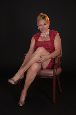 Marthe, femme cougar de 54 ans au Puy-en-Velay