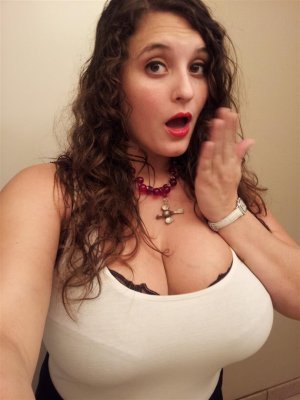Odile, femme cougar de 46 ans à Caluire-et-Cuire