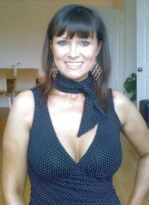 Daisy, femme cougar de 54 ans à Angoulême