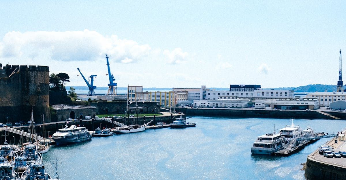 Guide rencontre cougar à Brest